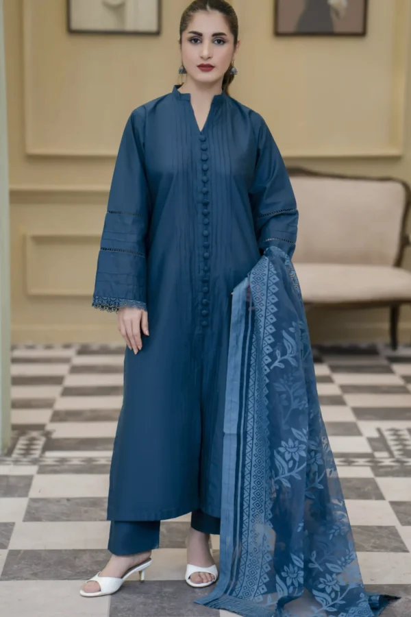 Sophisticated Lawn 3-Piece Suit – Fully Stitched with Lace Accents